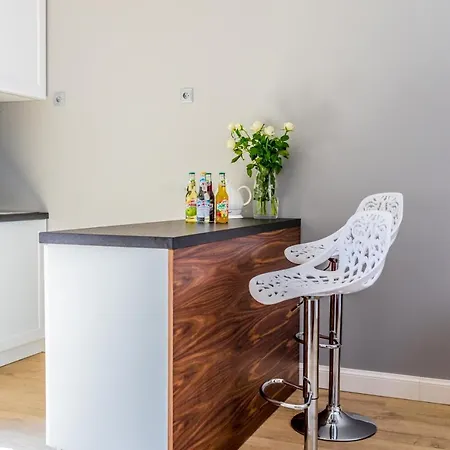 Glamour Apartment
